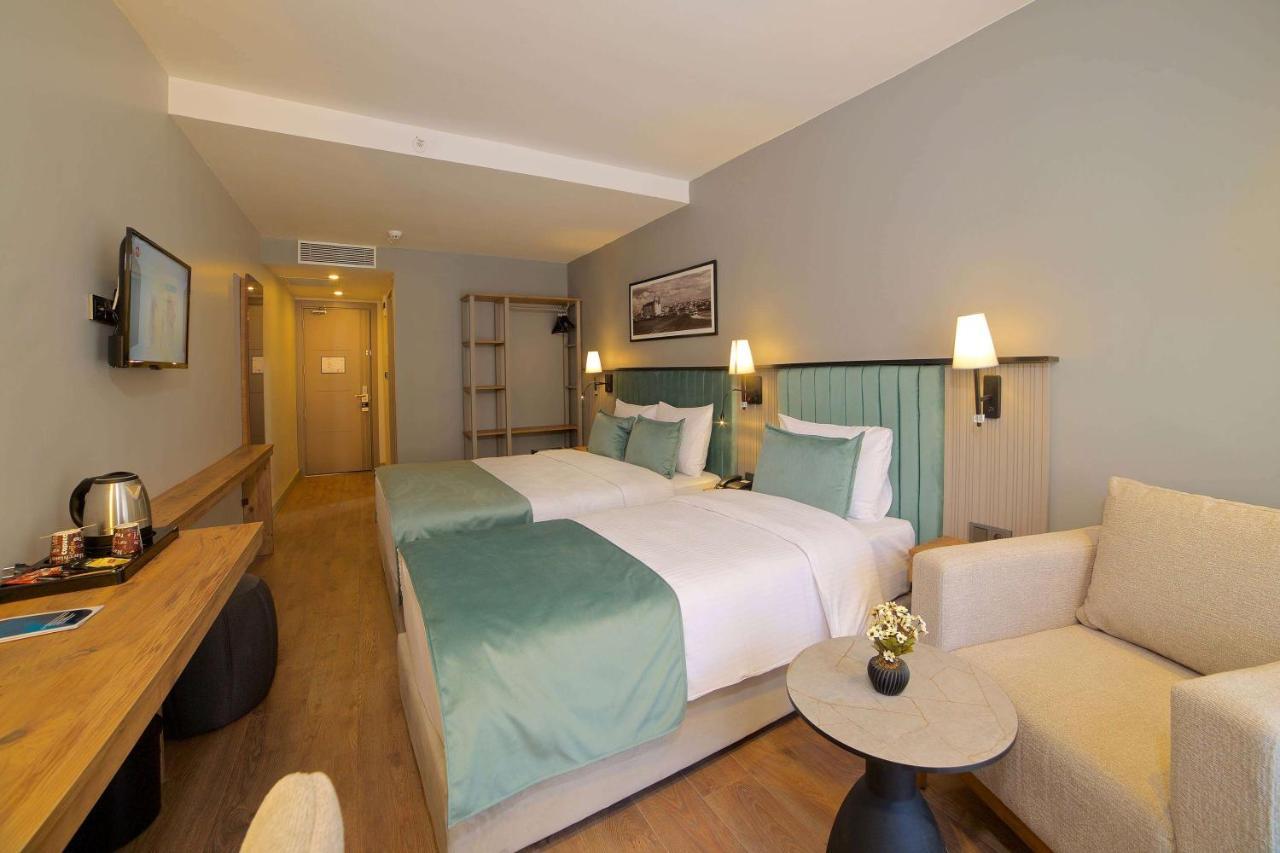 Days Inn By Wyndham Istanbul Arnavutkoy Екстер'єр фото