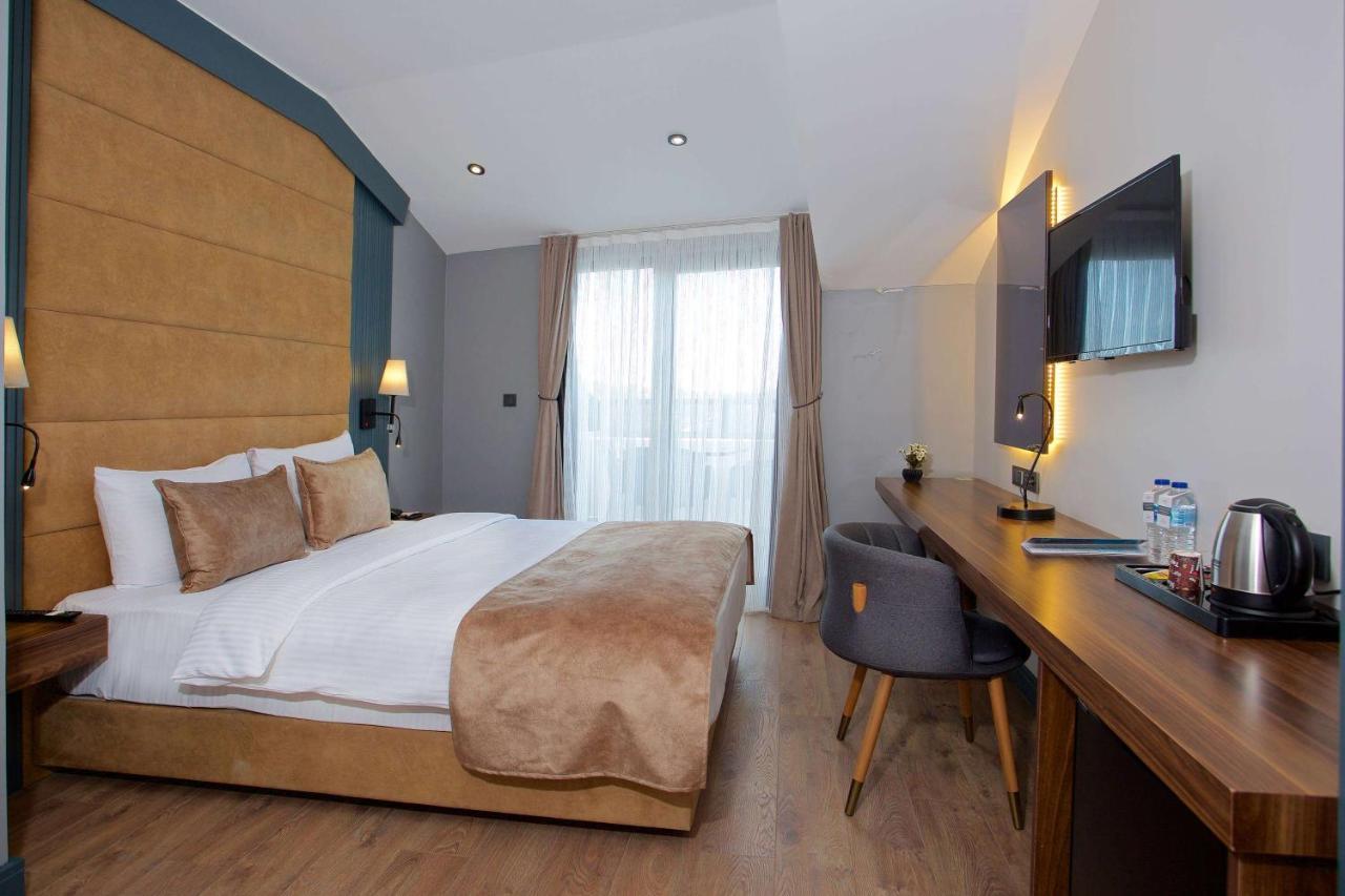 Days Inn By Wyndham Istanbul Arnavutkoy Екстер'єр фото