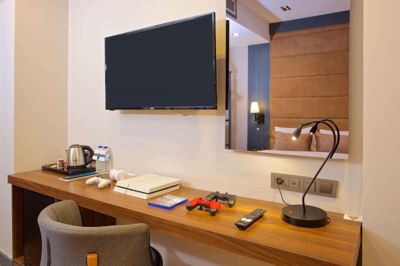 Days Inn By Wyndham Istanbul Arnavutkoy Екстер'єр фото